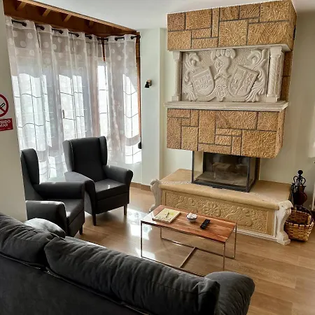 La Casona El Carrascal Hébergement de vacances La Gandara