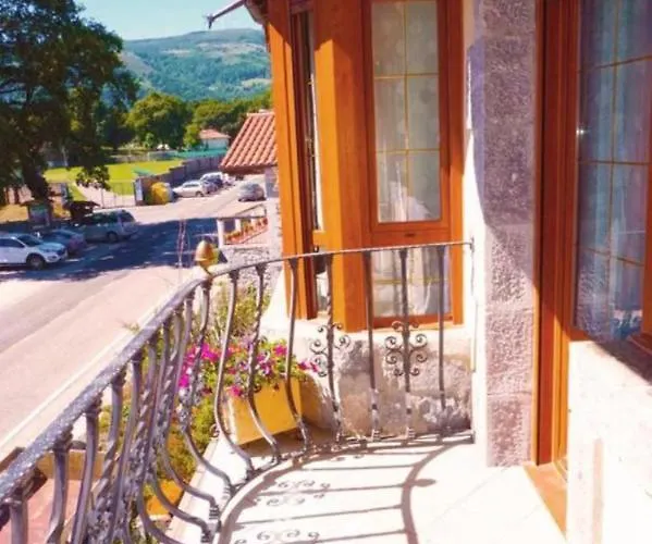 La Casona El Carrascal Holiday home La Gandara